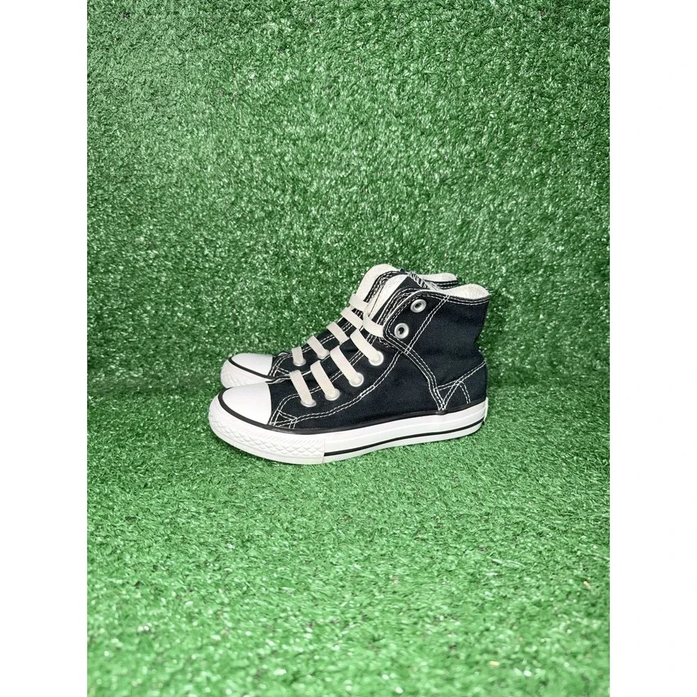 Converse Chuck All Star High Top Black White Girls Boys Kids Toddler Size 12C